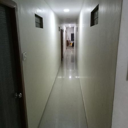 Hotel Janata Residency Mumbai  Buitenkant foto